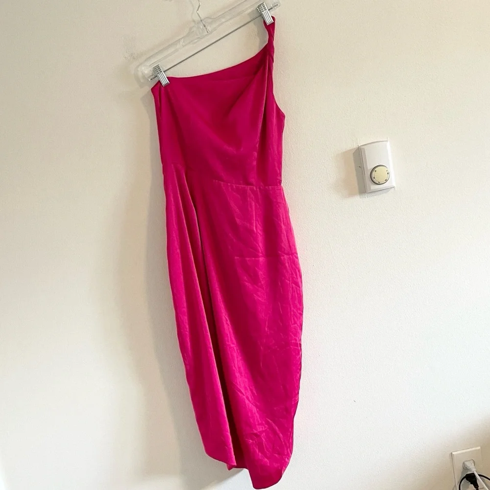 AMUR Deena Dress One Shoulder Midi Women’s 4 Cut Out Rosie Raspberry Hot Pink - Picture 9 of 13